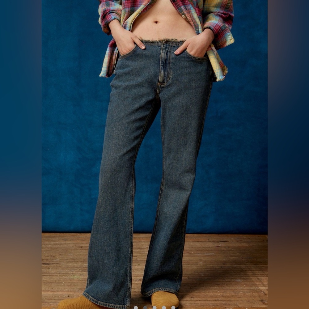 BDG cut waist flare jeans Size 28